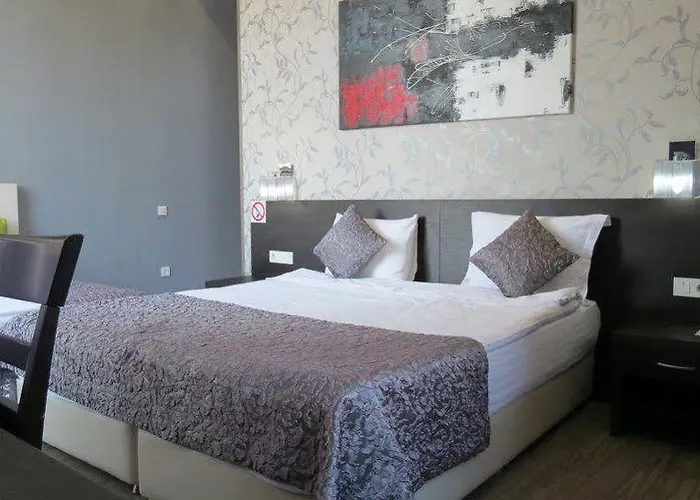 Boutique - Iarcadia 4* Odesa